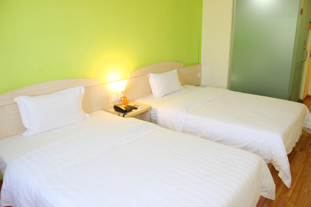 7Days Inn Beijing Liujiayao Station Exteriör bild