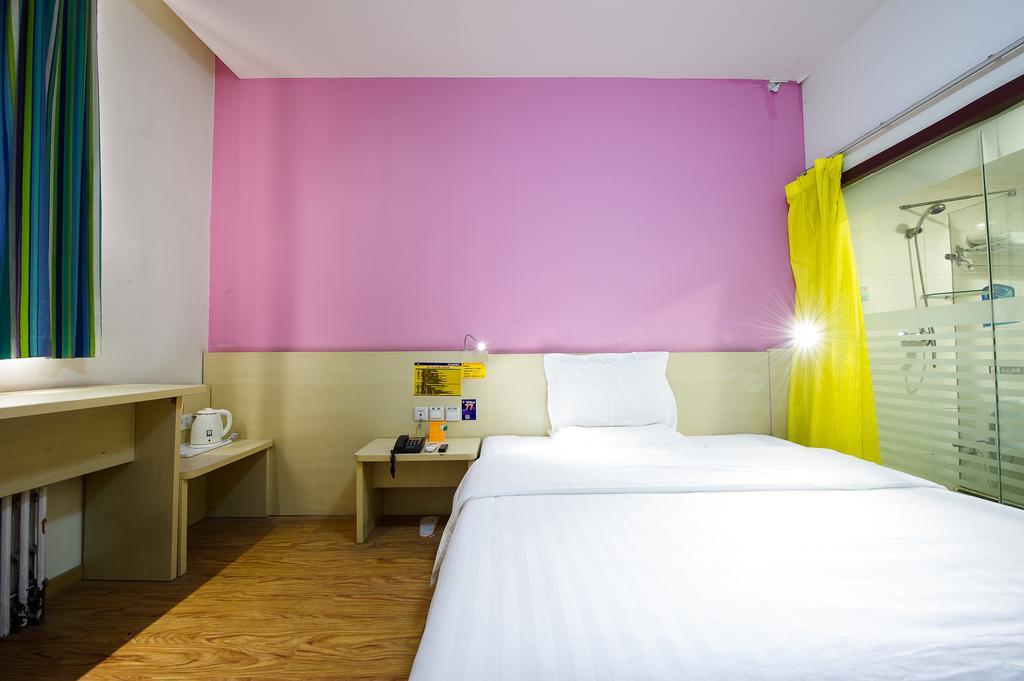 7Days Inn Beijing Liujiayao Station Exteriör bild