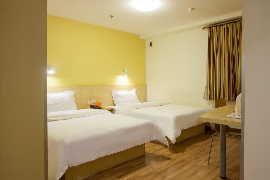 7Days Inn Beijing Liujiayao Station Rum bild