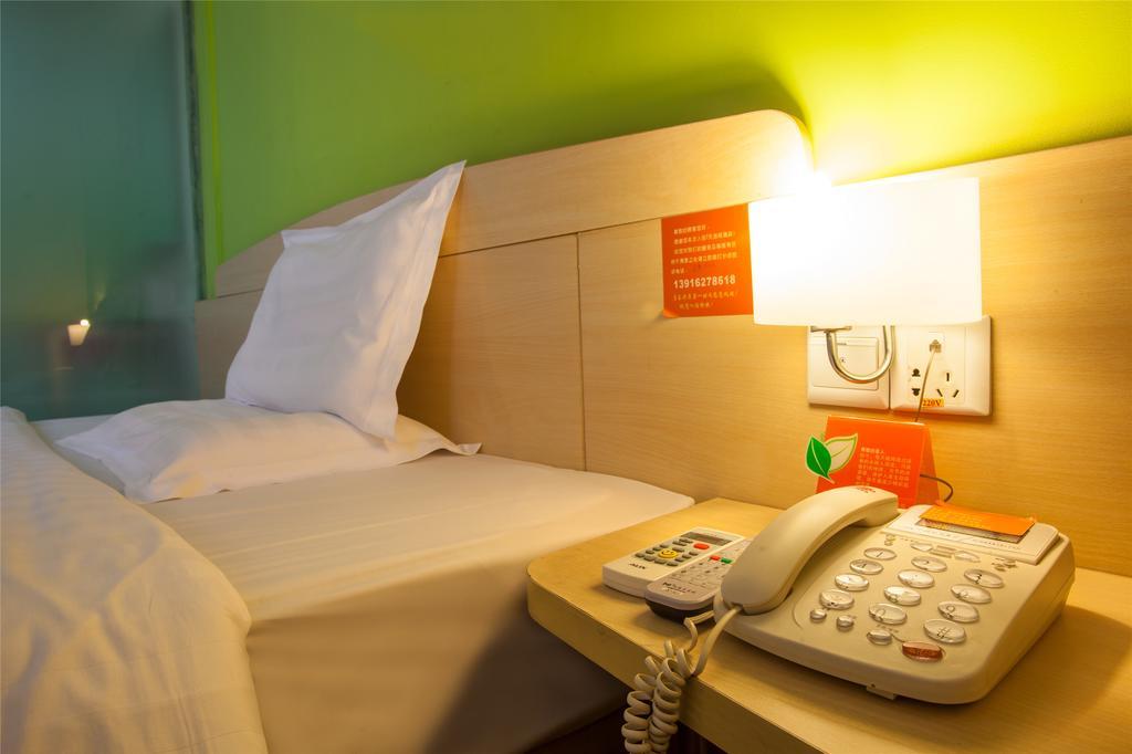 7Days Inn Beijing Liujiayao Station Rum bild